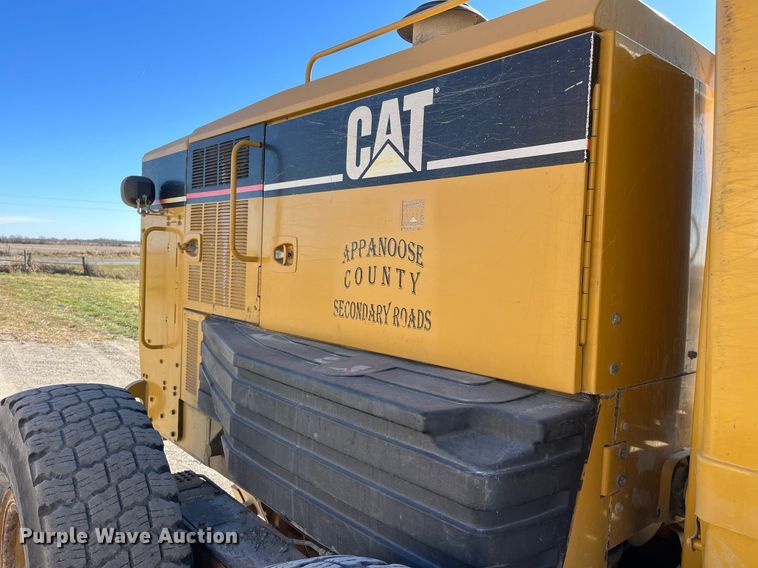 image for item LD9859 2007 Caterpillar 140H motor grader