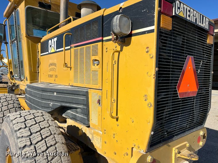 image for item LD9859 2007 Caterpillar 140H motor grader