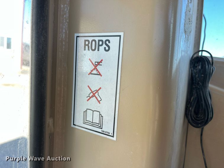 image for item LD9859 2007 Caterpillar 140H motor grader