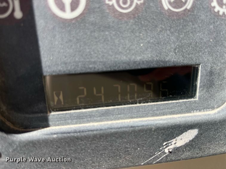 image for item LD9859 2007 Caterpillar 140H motor grader