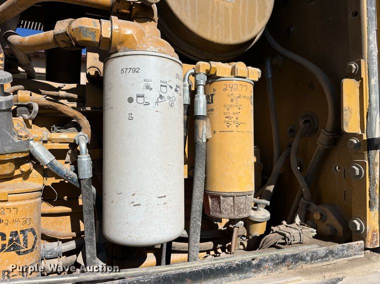 image for item LD9859 2007 Caterpillar 140H motor grader