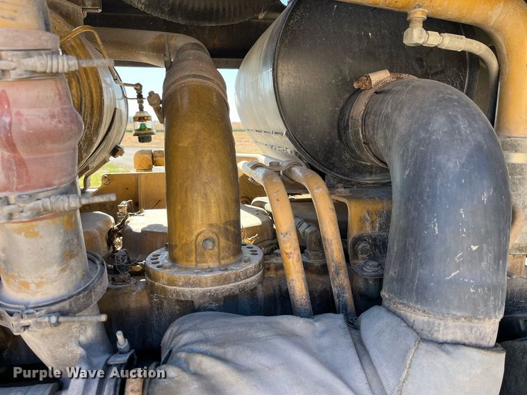 image for item LD9859 2007 Caterpillar 140H motor grader