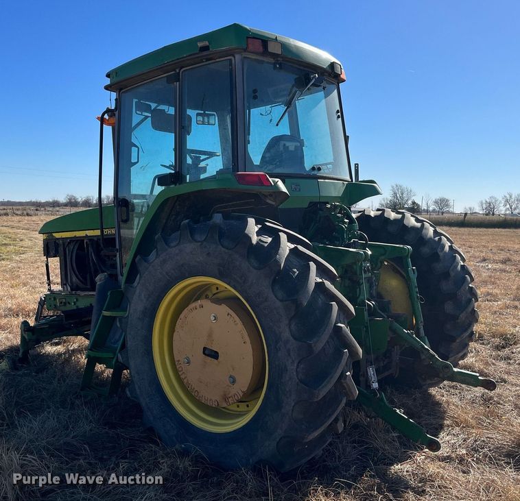 image for item LD9860 1997 John Deere 7210  tractor