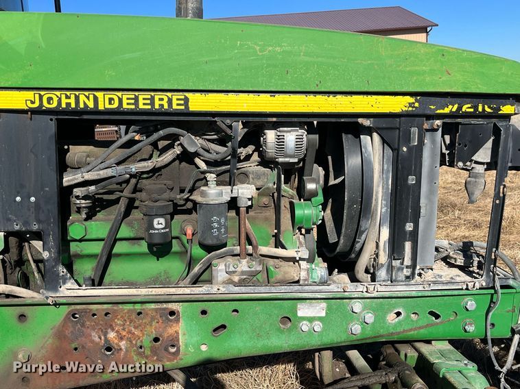 image for item LD9860 1997 John Deere 7210  tractor