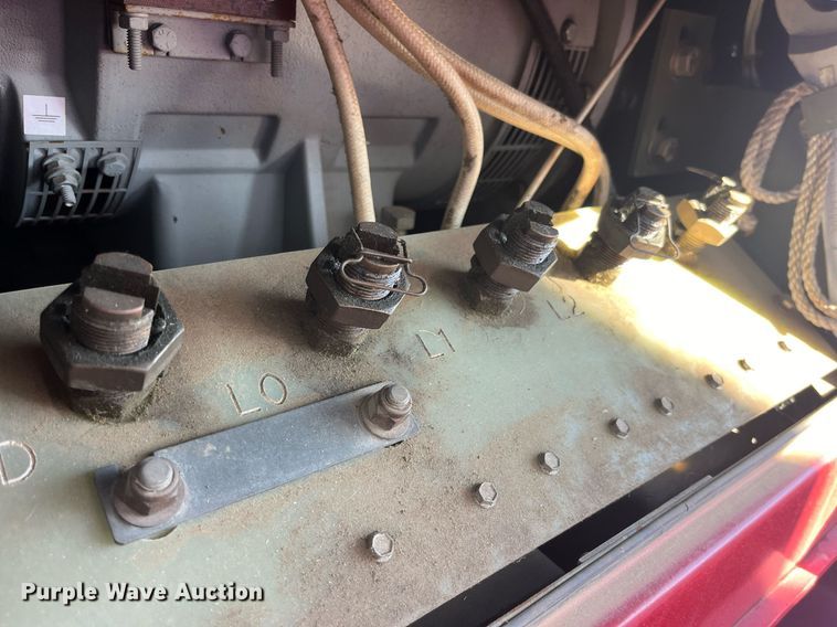 image for item LD9871 1999 Marathon Electric MEP804A  generator