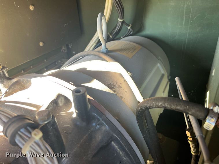 image for item LD9871 1999 Marathon Electric MEP804A  generator