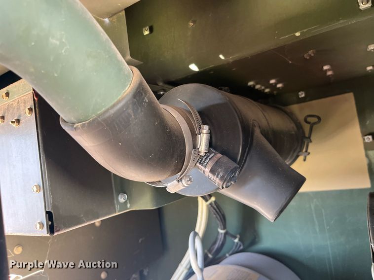 image for item LD9871 1999 Marathon Electric MEP804A  generator