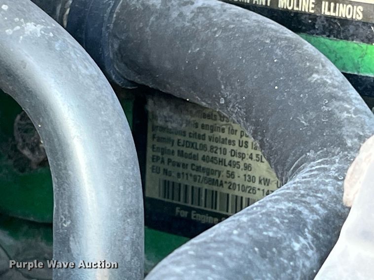 image for item LD9883 2015 John Deere 6125M  MFWD tractor