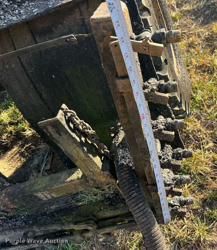 image for item LD9885 Oil distributor trailer