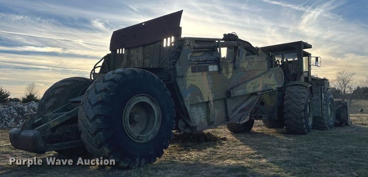 image for item LD9886 Michigan 290M  scraper