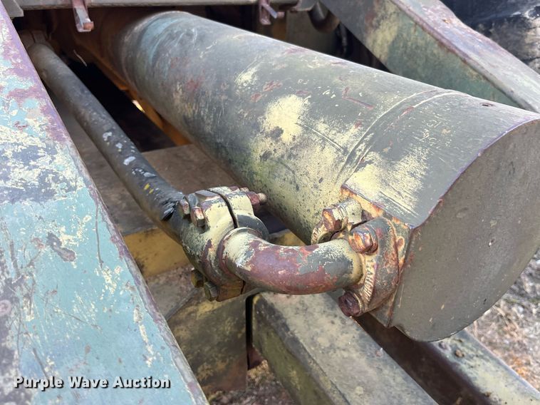 image for item LD9886 Michigan 290M  scraper