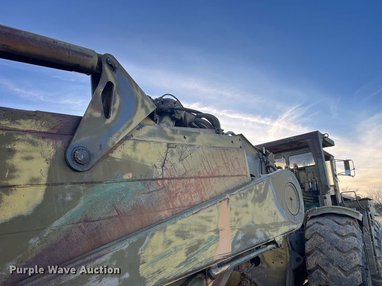 image for item LD9886 Michigan 290M  scraper