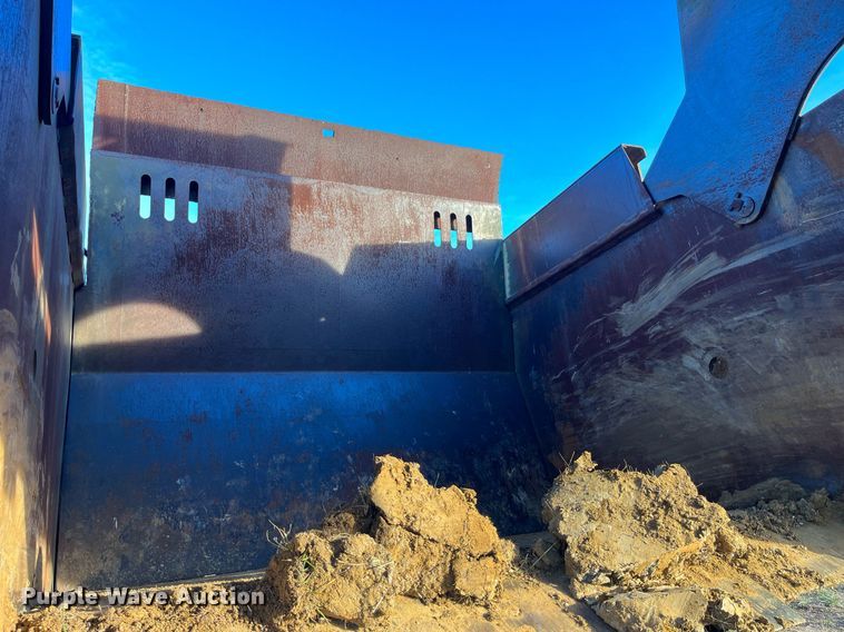 image for item LD9886 Michigan 290M  scraper