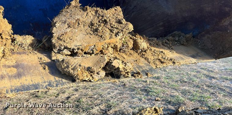 image for item LD9886 Michigan 290M  scraper