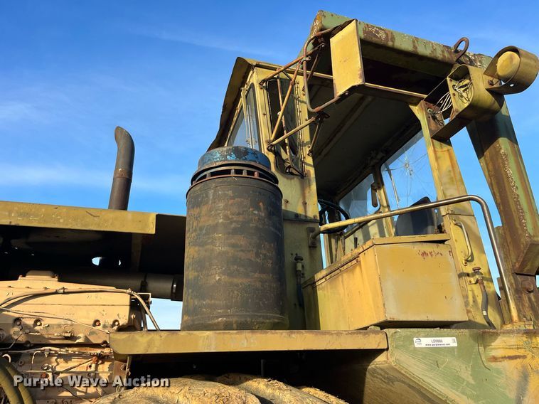 image for item LD9886 Michigan 290M  scraper