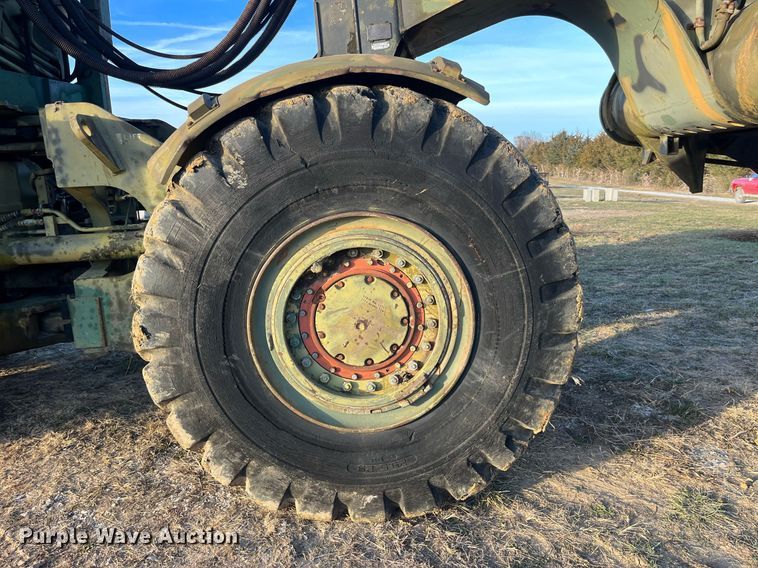 image for item LD9886 Michigan 290M  scraper