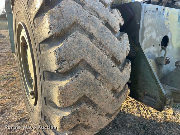 image for item LD9886 Michigan 290M  scraper