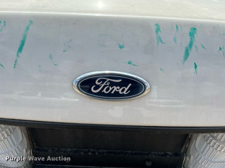 image for item LF9520 2011 Ford Crown Victoria Police Interceptor