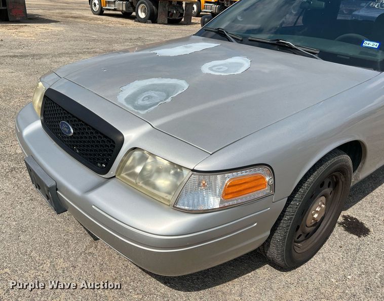 image for item LF9529 2008 Ford Crown Victoria Police Interceptor