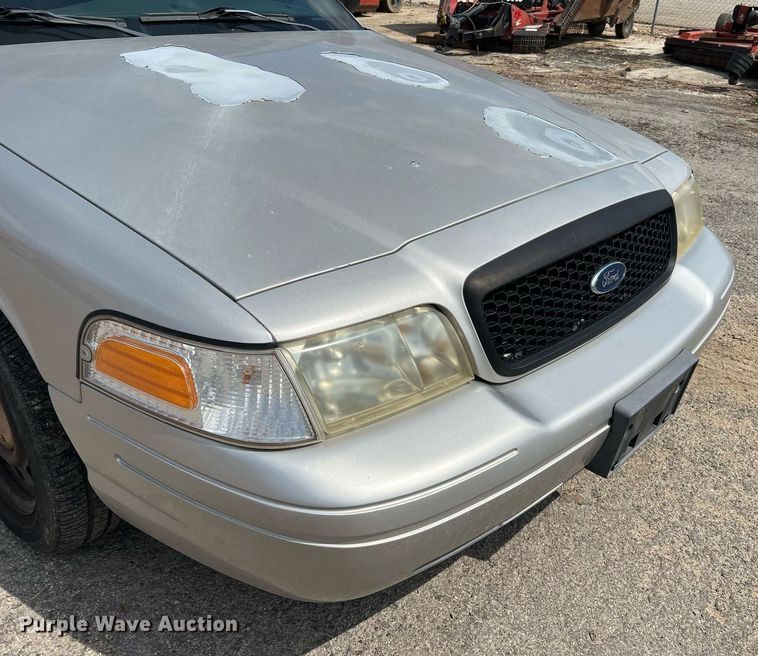 image for item LF9529 2008 Ford Crown Victoria Police Interceptor