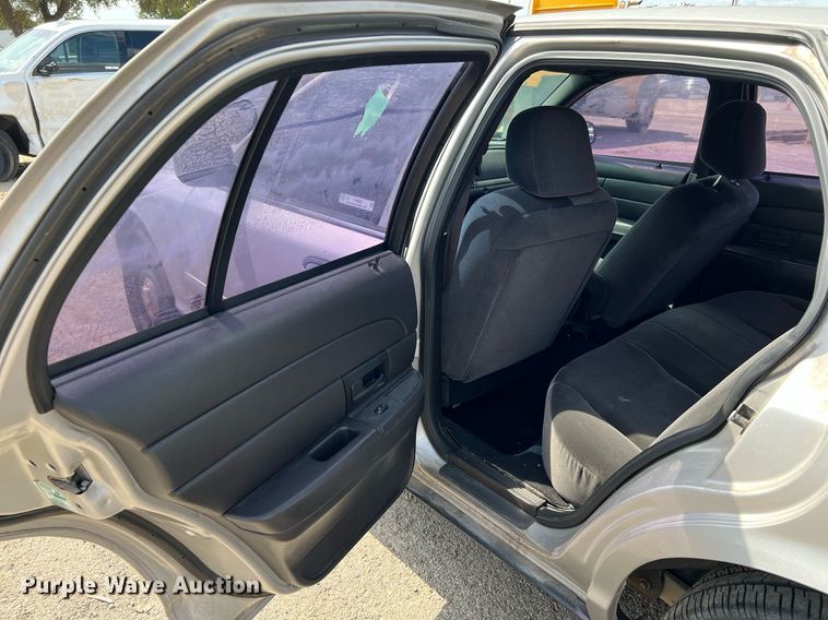 image for item LF9529 2008 Ford Crown Victoria Police Interceptor