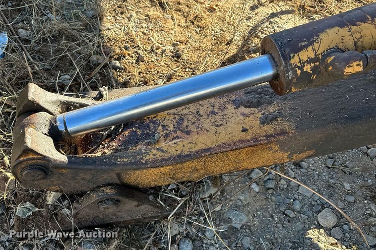 image for item LK9600 1997 Case 580L  backhoe