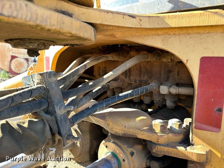 image for item LK9600 1997 Case 580L  backhoe