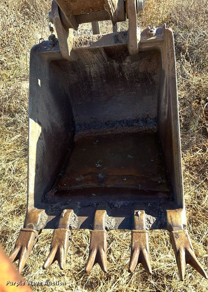 image for item LK9600 1997 Case 580L  backhoe