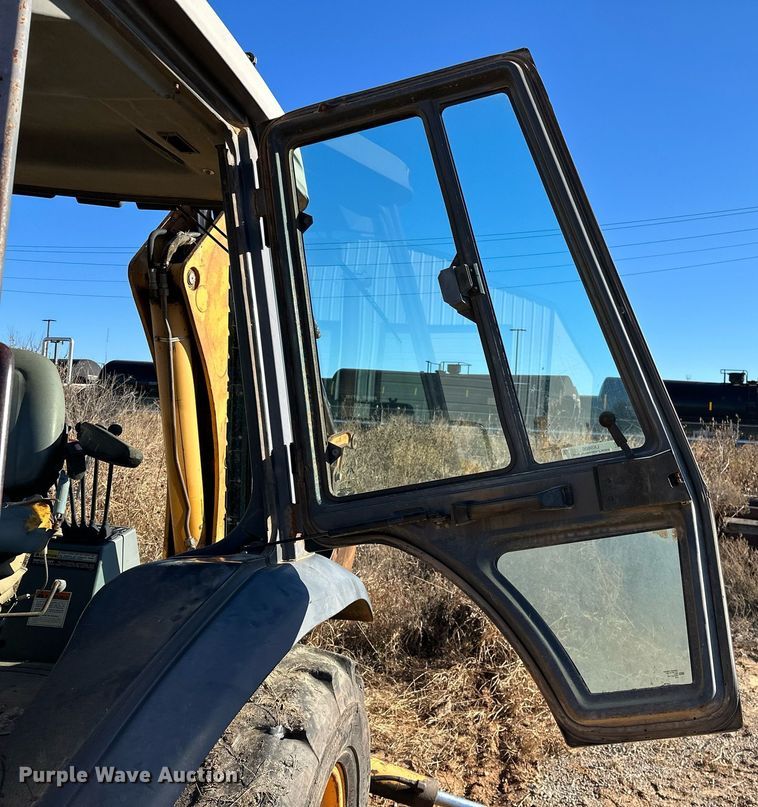 image for item LK9600 1997 Case 580L  backhoe