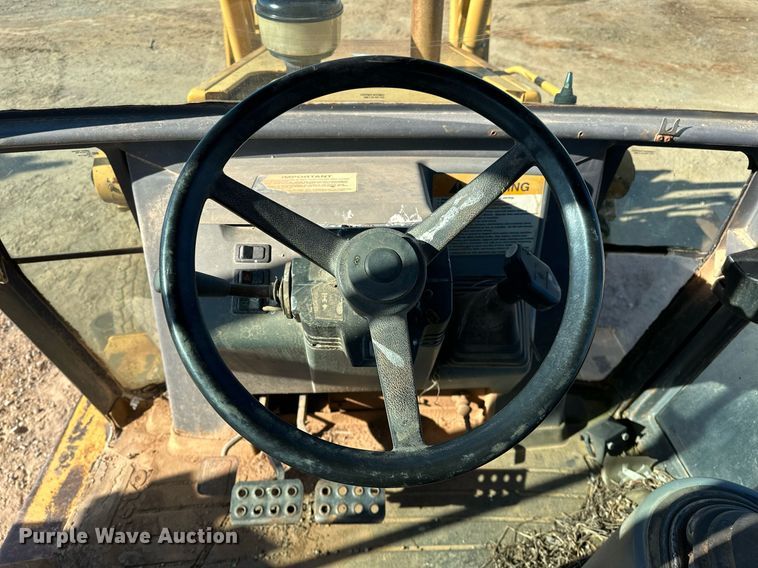 image for item LK9600 1997 Case 580L  backhoe