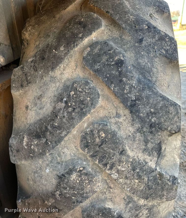 image for item LK9600 1997 Case 580L  backhoe