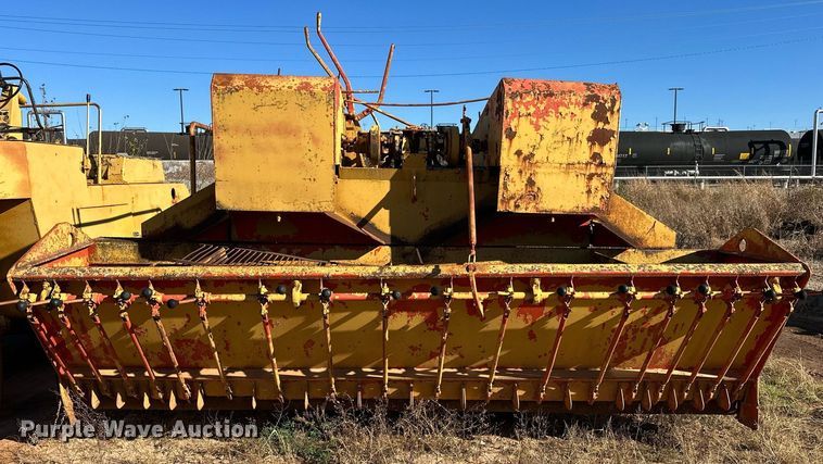 image for item LK9601 1963 Flaherty Spread Master  chip spreader