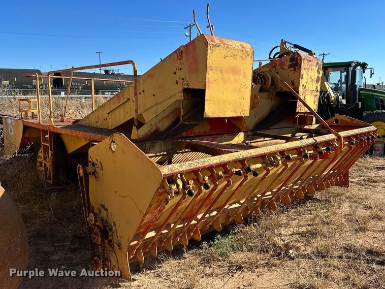 image for item LK9601 1963 Flaherty Spread Master  chip spreader