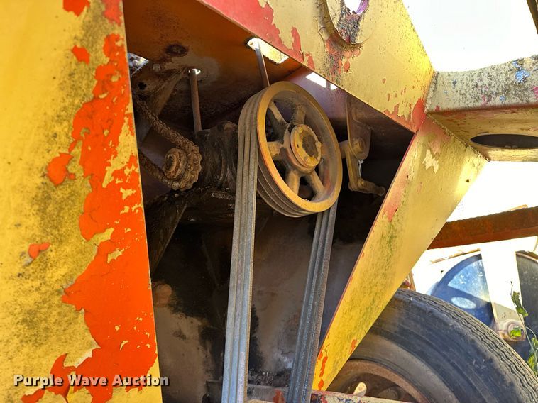 image for item LK9601 1963 Flaherty Spread Master  chip spreader