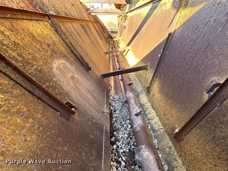 image for item LK9601 1963 Flaherty Spread Master  chip spreader