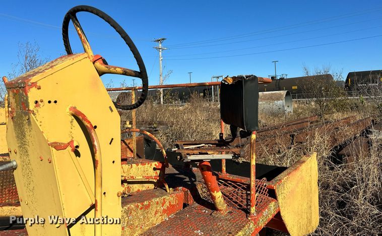 image for item LK9601 1963 Flaherty Spread Master  chip spreader