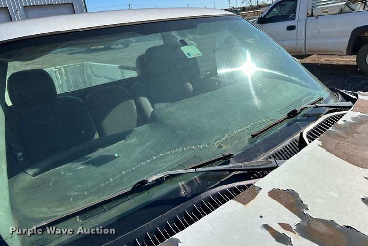 image for item LK9603 2004 Chevrolet Silverado 1500  pickup truck