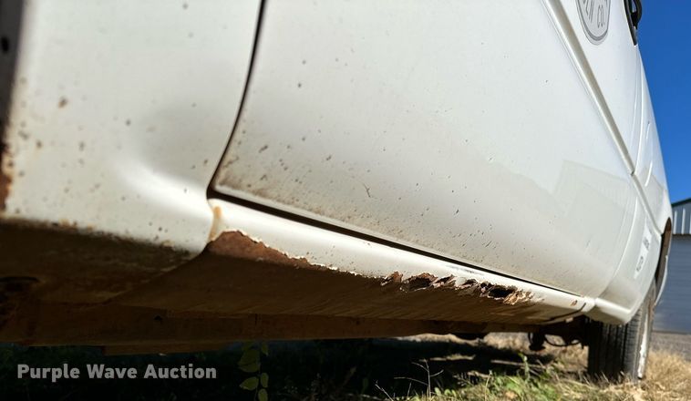 image for item LK9603 2004 Chevrolet Silverado 1500  pickup truck