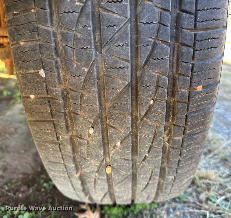 image for item LK9603 2004 Chevrolet Silverado 1500  pickup truck