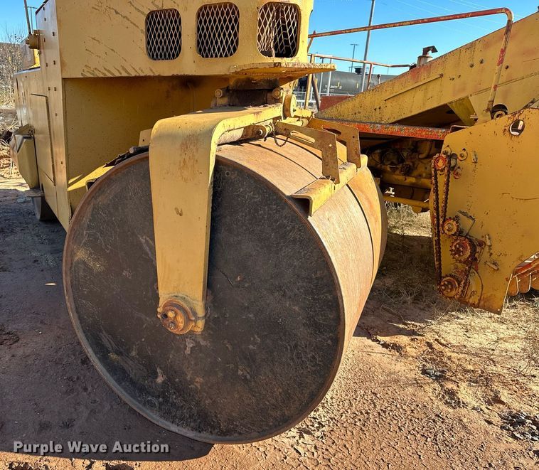 image for item LK9604 1984 Galion S8-12A  double drum roller