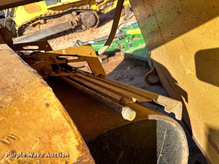 image for item LK9604 1984 Galion S8-12A  double drum roller