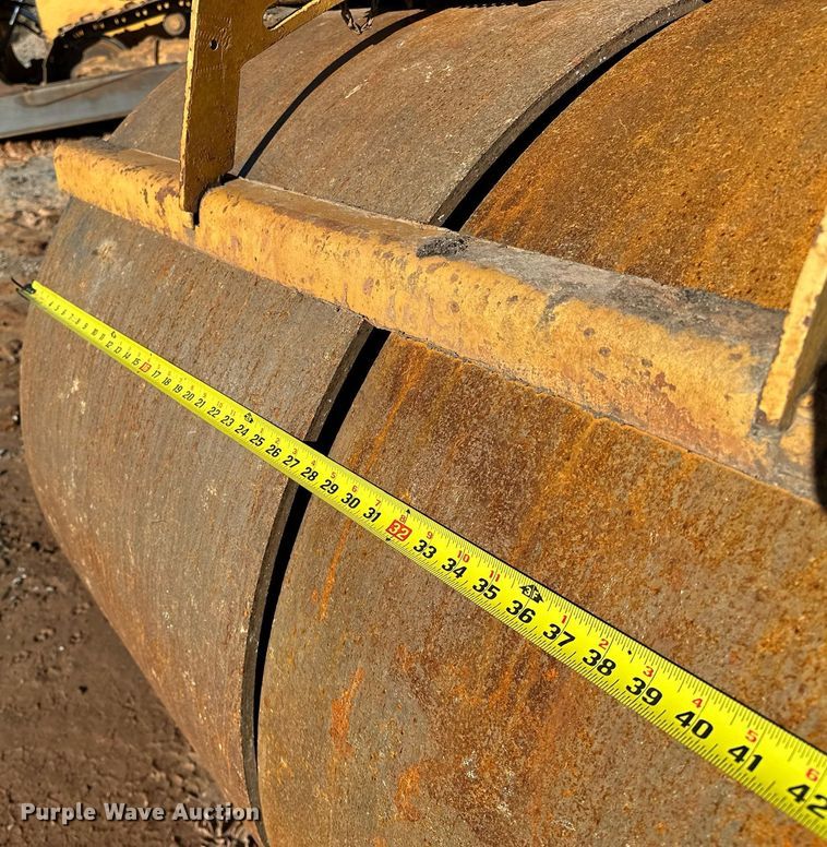 image for item LK9604 1984 Galion S8-12A  double drum roller