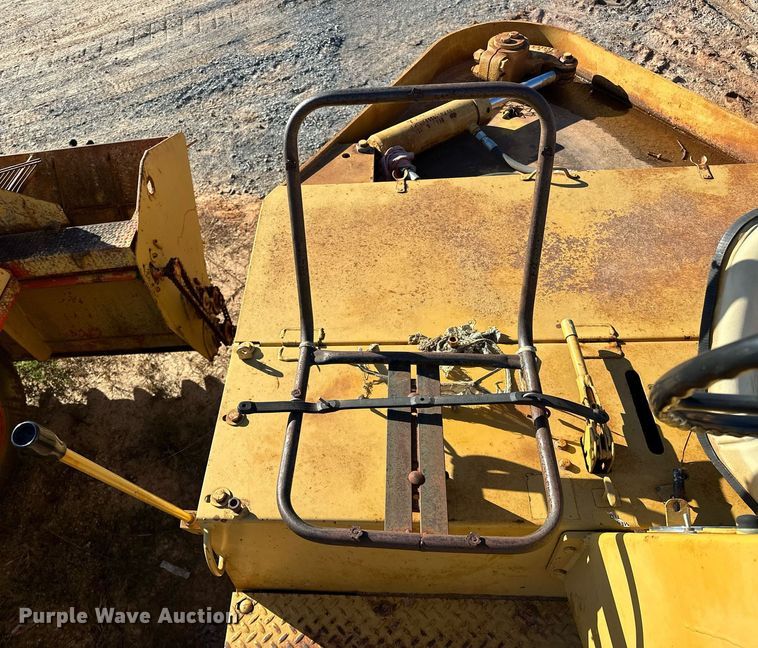 image for item LK9604 1984 Galion S8-12A  double drum roller