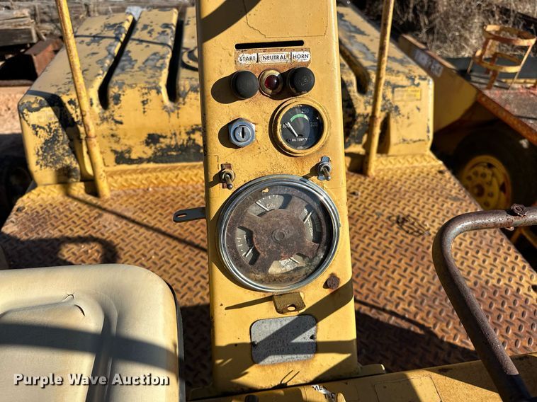 image for item LK9604 1984 Galion S8-12A  double drum roller