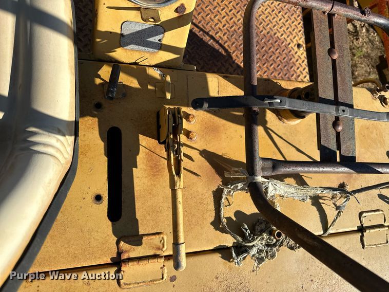 image for item LK9604 1984 Galion S8-12A  double drum roller