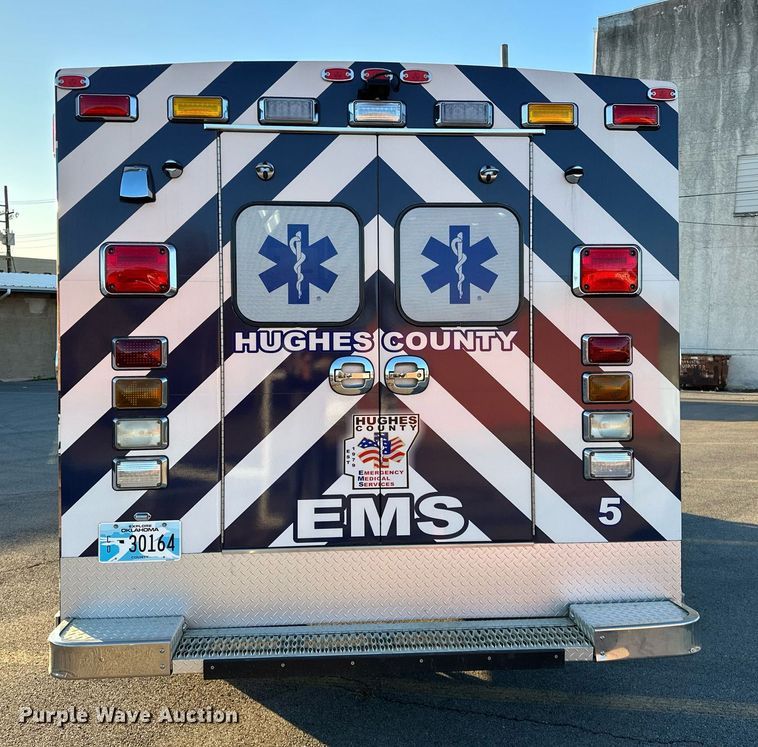 image for item LK9608 2020 Ford F350 Super Duty  ambulance