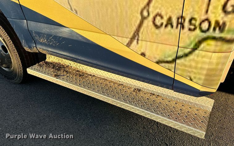 image for item LK9608 2020 Ford F350 Super Duty  ambulance