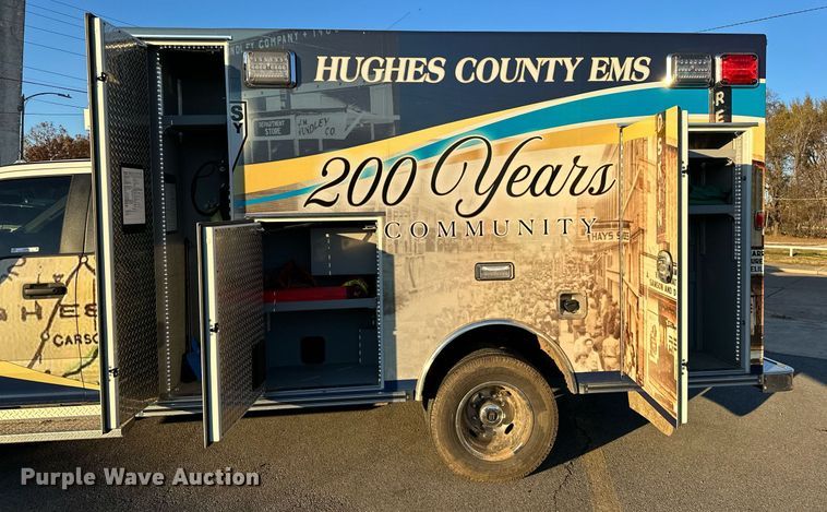 image for item LK9608 2020 Ford F350 Super Duty  ambulance