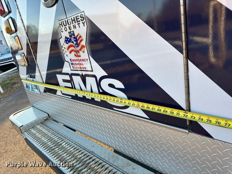 image for item LK9608 2020 Ford F350 Super Duty  ambulance