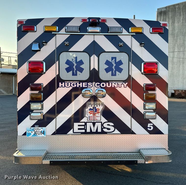 image for item LK9608 2020 Ford F350 Super Duty  ambulance